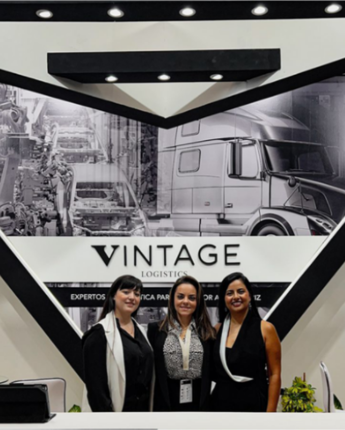 Nosotros : Vintage Logistics